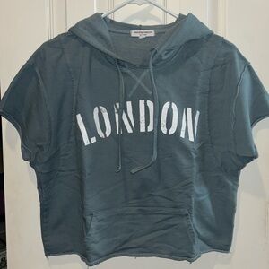 Women's Sleeveless Cropped London Hoodie Grayson Threads size Medium
